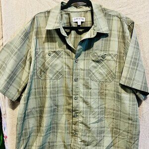 Orvis men's Short Sleeve Shirt XL/EG 2 Pockets button down